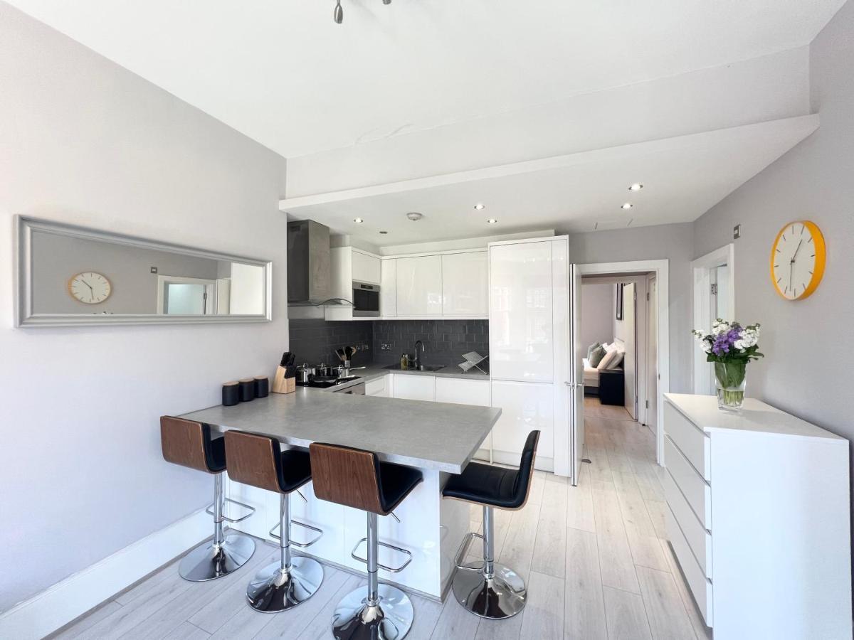 2 Bedroom Apartment In South Hampstead Londra Dış mekan fotoğraf