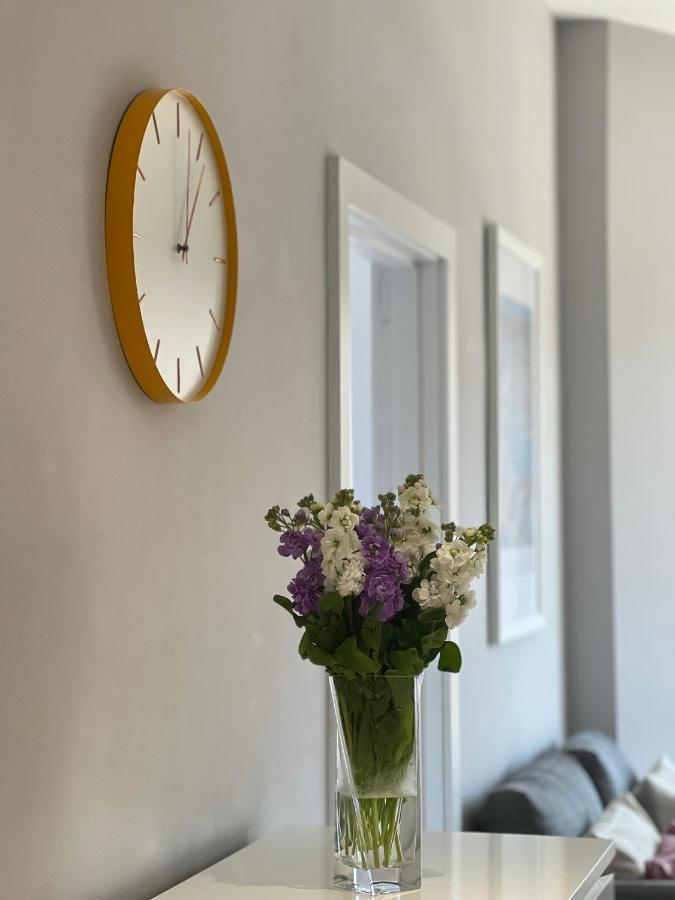 2 Bedroom Apartment In South Hampstead Londra Dış mekan fotoğraf