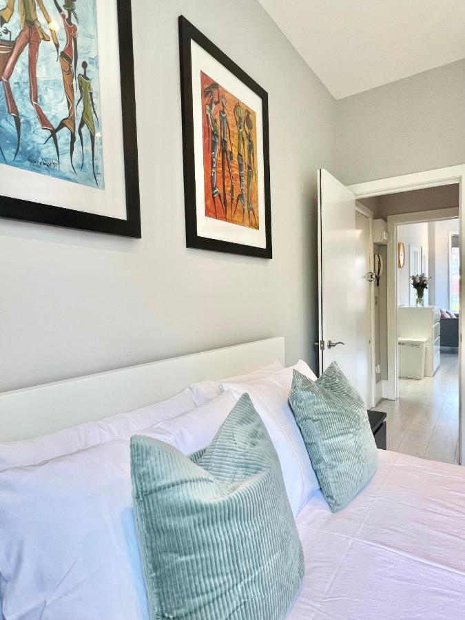 2 Bedroom Apartment In South Hampstead Londra Dış mekan fotoğraf