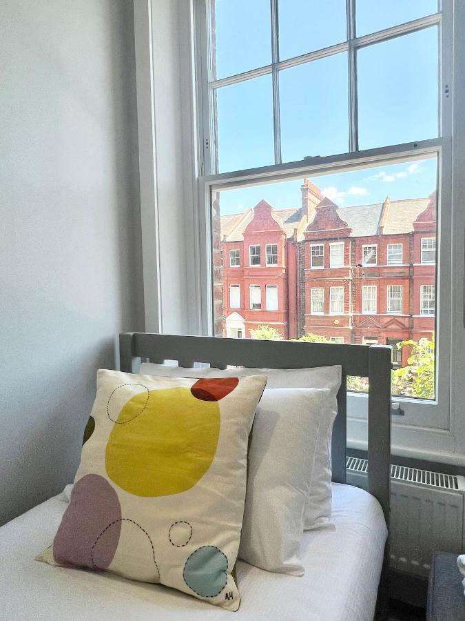 2 Bedroom Apartment In South Hampstead Londra Dış mekan fotoğraf